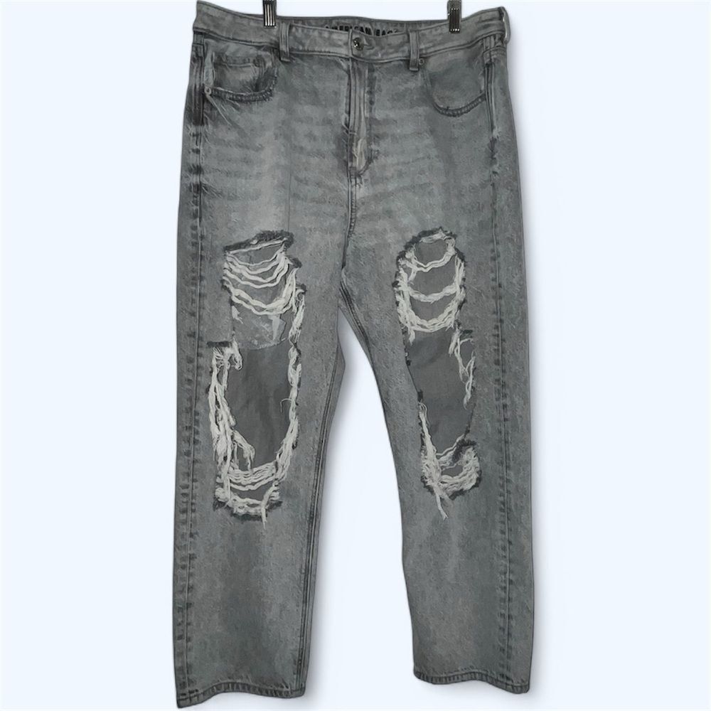 American Eagle MOM STRAIGHT Jeans - Size 16 Short Gray Wash DESTROYED distressed